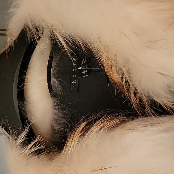 Brand New Natural Asiatic Raccoon Fur Short Jacket - Picture 7 of 12